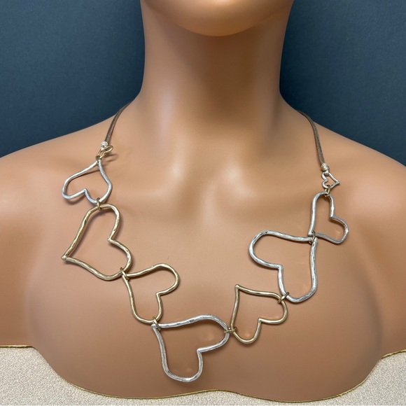 Carol Dauplaise - Brushed Two-Tone Linked Heart Necklace - Picture 1 of 6